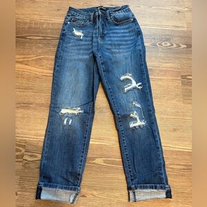 Judy Blue Boyfriend Jeans Blue Distressed Cuffed